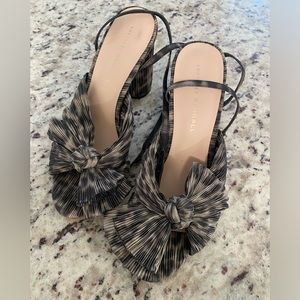 Loeffler Randal Emilia Heel